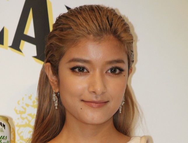 ローラ インスタ殺到批判を ブロック 直後に謝罪 傷付いちゃって J Cast ニュース 全文表示