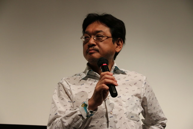 持ちネタでは相手にされず（2016年9月17日撮影）