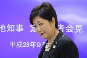 五輪施設見直しへ意欲　小池知事、「総合的に判断」繰り返す