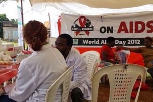 英大学、エイズ根本治療に成功か　血液からHIVウイルス完全消滅