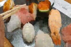 「わさびテロ」寿司店に突撃謝罪要求　ネット中継した韓国人に本国でも批判