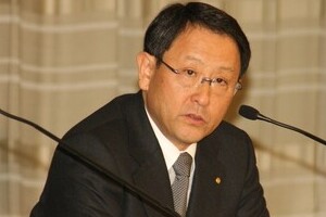 トヨタめぐる「三角関係」　スズキとダイハツ、「共存」の行方