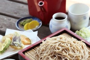 「そば湯知らない」女性ブログに驚き殺到　「東日本の風習」は本当なのか