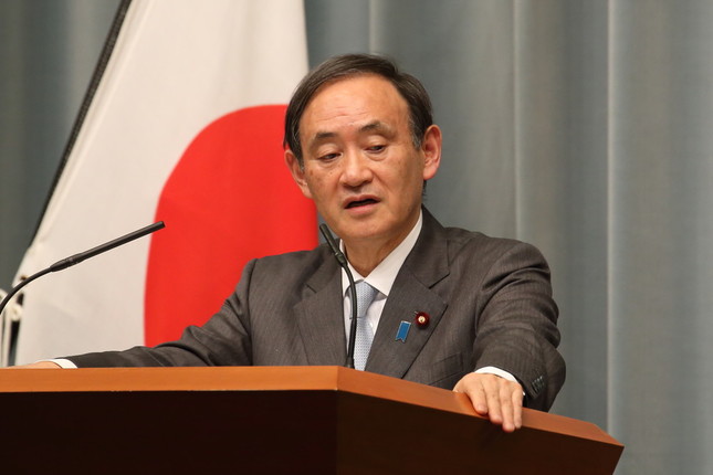 菅義偉官房長官（2016年2月26日撮影）