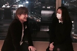 久々の「生KEIKO」に酔いしれるファン　小室とのツーショット大公開