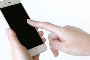 スマホ販売店「覆面調査」、ジャンジャンやって　「店はメチャクチャやってるぞw」