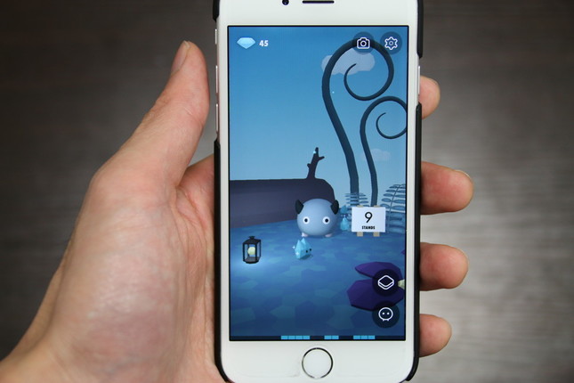 アプリメイン画面。キャラクター横の数字はその日のスタンド数で、タップすると詳細が見られる