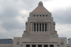 AIで国会答弁下書き実験　だったら、官僚も議員も置き換えちゃえば