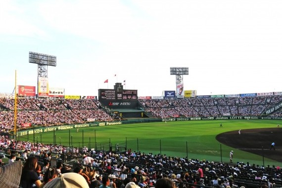 華々しい甲子園の檜舞台の裏では陰湿な不祥事が