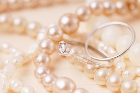 クリスマスプレゼントが出品されている？（写真は記事とは関係ありません）