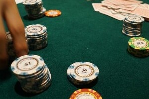 カジノは本当に健全なのか　「カモ」にされた記者体験談