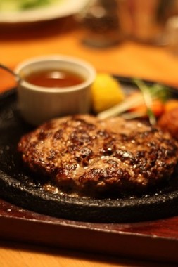 どうしてホッチキスの針が入ったのか（写真は記事とは関係ありません）