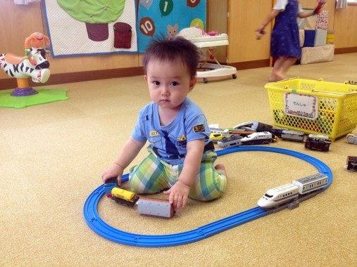 乳児は驚くほど大人に気を使っている