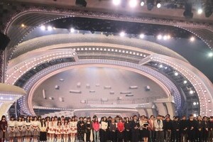 今回の紅白「グダグダ感」の正体　鴻上尚史氏「人間の生理無視」