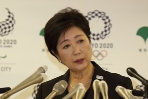 小池知事がブチ上げた「弁護団変更」　豊洲「石原無罪論」から急ハンドル