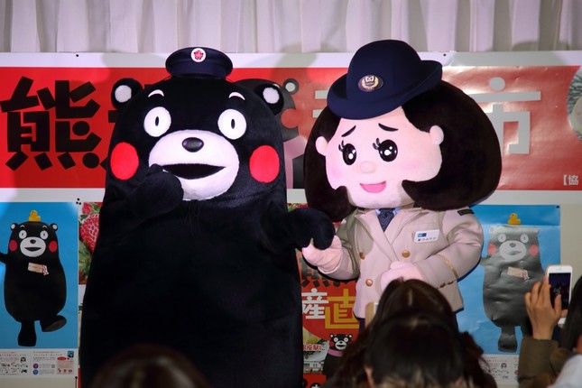 くまモンと東京メトロのキャラクター「駅乃みちか」が初共演した
