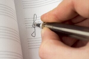 JASRAC、ミクシィにも著作権侵害指摘　投稿「歌詞」数千件の削除要求