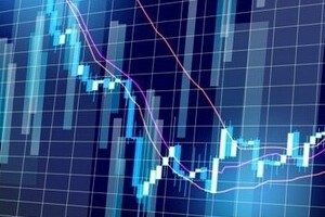 外需頼みでパッとしないGDP 　新聞社説は「トランプ・リスク」に警鐘