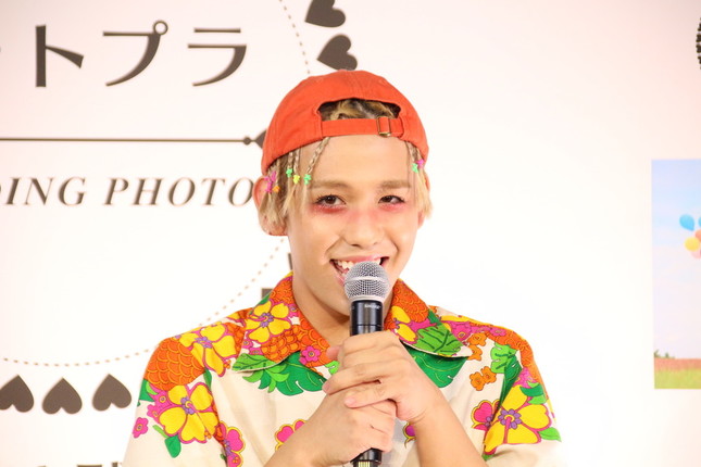 りゅうちぇるさんの「失礼キャラ」が大不興（17年3月7日撮影）