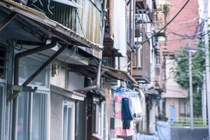 民泊「解禁」の同床異夢　法案まとまるも課題山積