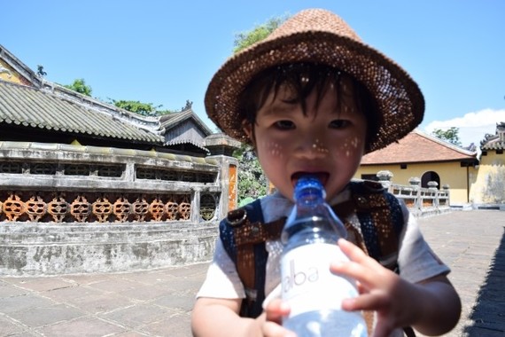 暑い日は小まめに水分をとろう