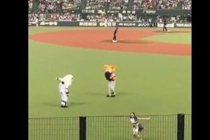 巨人13連敗で不可解芸を連発　ジャビットくん壊れた？