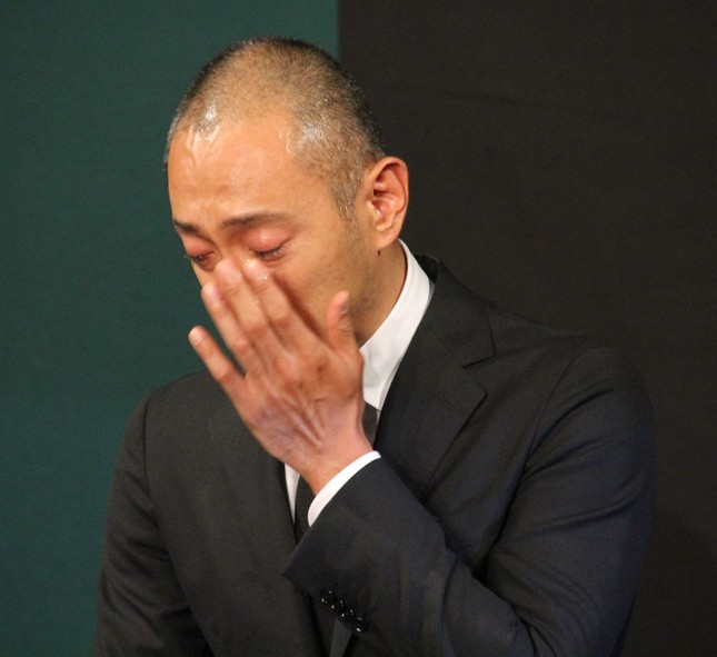 記者会見に臨む市川海老蔵さん(2017年6月23日撮影)
