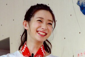 「顔のサイズ」違いすぎ！　横澤夏子、足立梨花との2ショットに「遠近法ですよね？」
