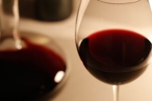 欧州産ワインが安くなる！　人気のチリ産に「日本産」とワイン戦争勃発か？