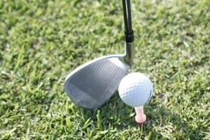 自称「神の子」、天才女児ゴルファーの「名言」に衝撃　「緊張するのは凡人」