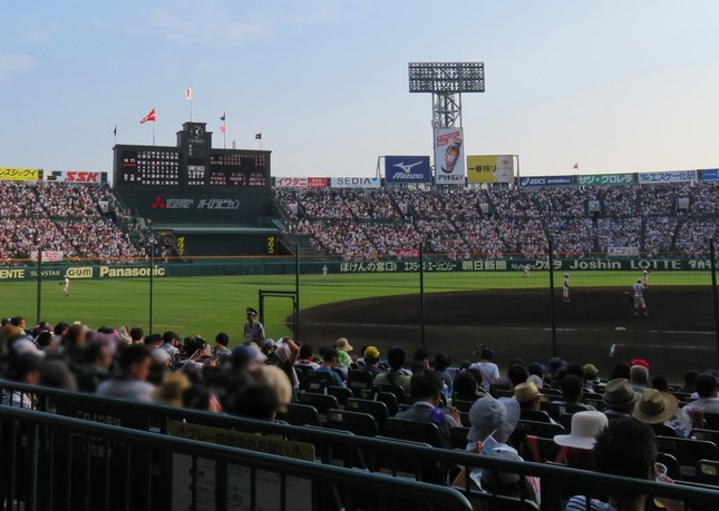 阪神甲子園球場