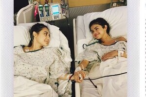 セレーナ・ゴメスに親友が腎臓提供　「生体腎移植」日米ではルール違う