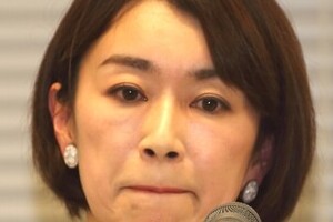 山尾氏、離党届提出も「ホテルは1人で宿泊」と不倫否定　「『一線は越えてない』をマネただけ」