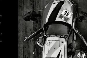 プリウスPHVにもスポーツカー仕様　トヨタ、「面白いクルマ」への挑戦