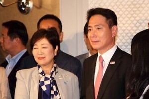 小池氏が出馬固辞、村山政権誕生のアクロバットに言及で浮上する「首班候補」とは