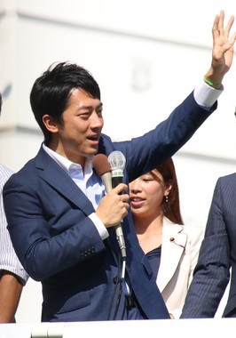 自民党の小泉進次郎氏