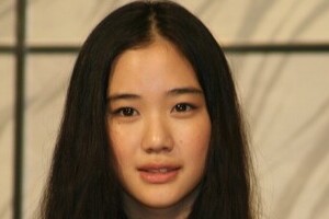 蒼井優、「ドルオタ」だった　振付完璧、ファン「あれはガチだ」