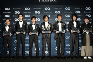 元SMAP3人「黙殺」のワイドショー　「不自然でしかない」の声相次ぐ