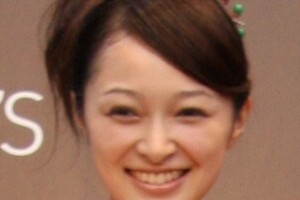 市井紗耶香、タトゥー背中に子育ての今　モー娘。脱退から17年...戸惑いの声も