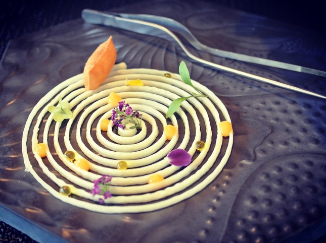 「FOODINI」で料理を「印刷」する（photo credit：Natural Machines）
