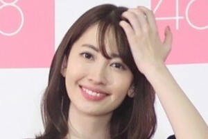 オールバック小嶋陽菜に「さすがモデル」　「北川景子かと」との声も
