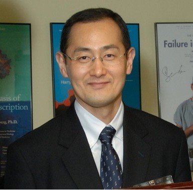 山中伸弥氏（米国立衛生研究所、2010年）