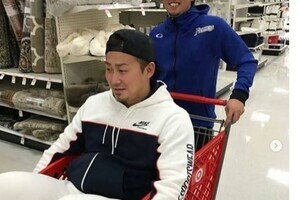 中田翔、米スーパーでの「悪ふざけ写真」炎上で謝罪 「子供みたいな行動とってすいません！！」