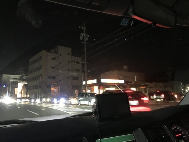 愛知県内での吉野家「入店待ち渋滞」の様子。写真はMiku（＠hide_doubt_97）さん提供