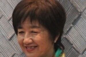 伊調選手パワハラを否定していた谷岡学長にデヴィ夫人「協会副会長を即刻お辞めなさい！」