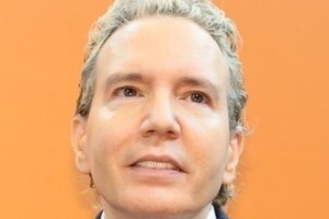 次官セクハラ問題「海外では名乗って告発」　デーブ氏の主張は正論？