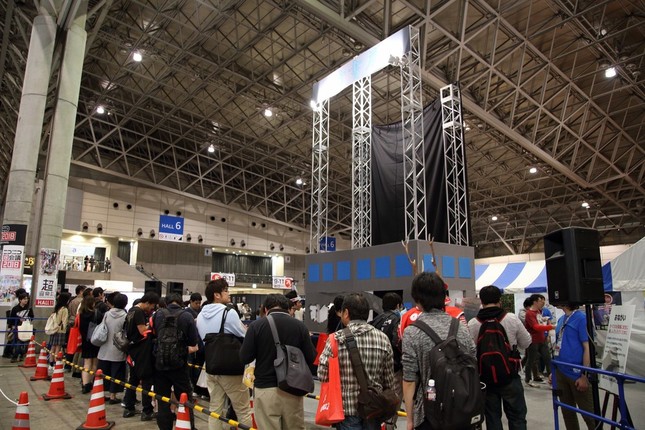 6階から2階に（J-CAST撮影）