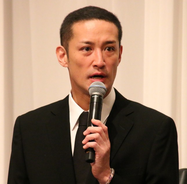 TOKIOの松岡昌宏さんらが記者会見した（2018年5月2日）