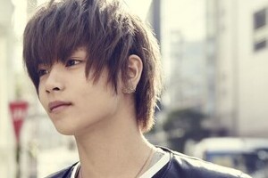 「ぶすに人権はない」発言の人気モデル夏目雄大　事務所が「お詫び」