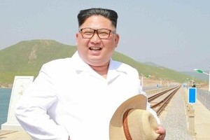 米朝会談中止　トランプをキレさせた「北」の次官ら　今度は一転「ヨイショ」